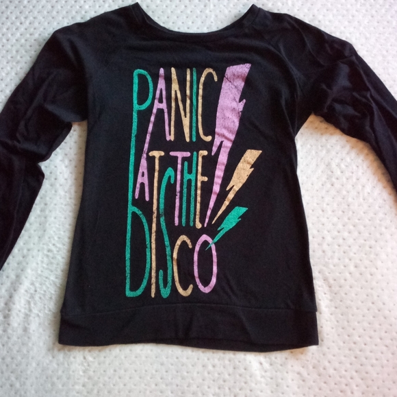 💙 🔥Panic! At the Disco long-sleeve lightning bolt pullover top. - Picture 8 of 9